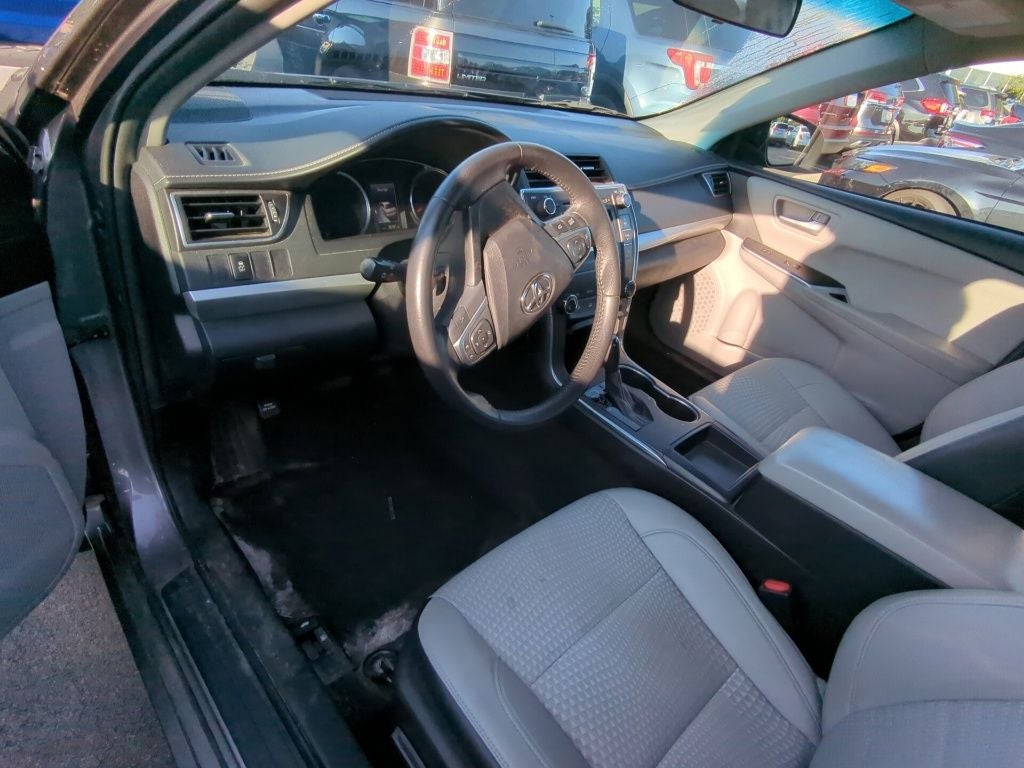 2015 Toyota Camry SE