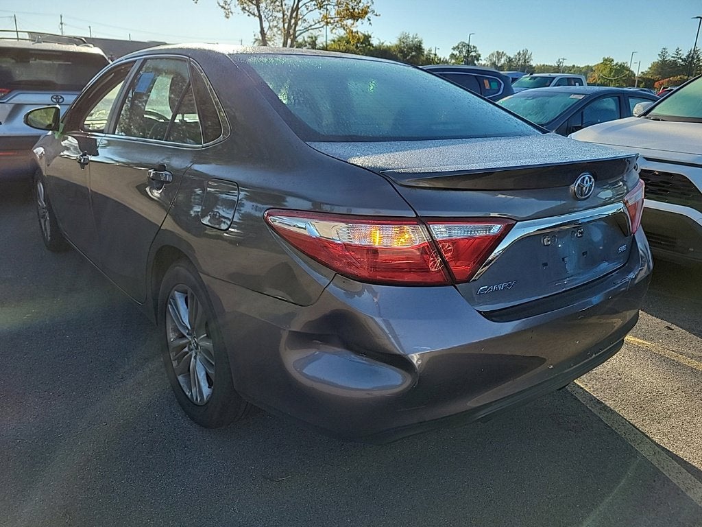 2016 Toyota Camry SE