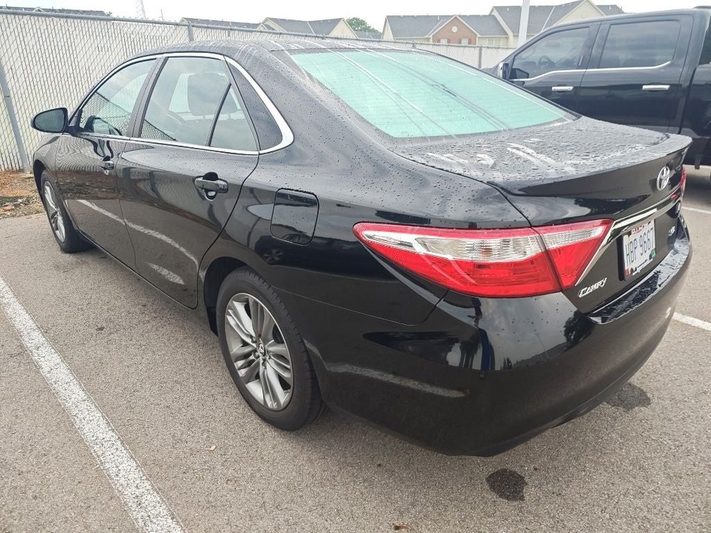 2016 Toyota Camry SE