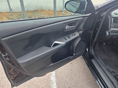 2016 Toyota Camry SE