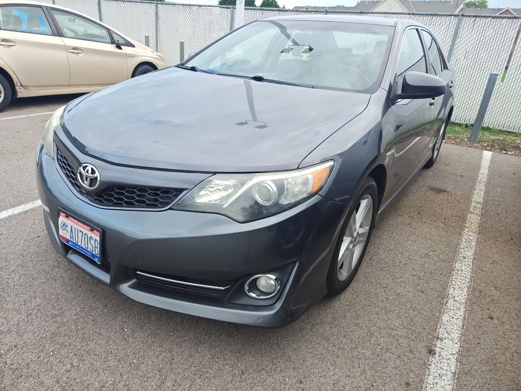 2014 Toyota Camry SE