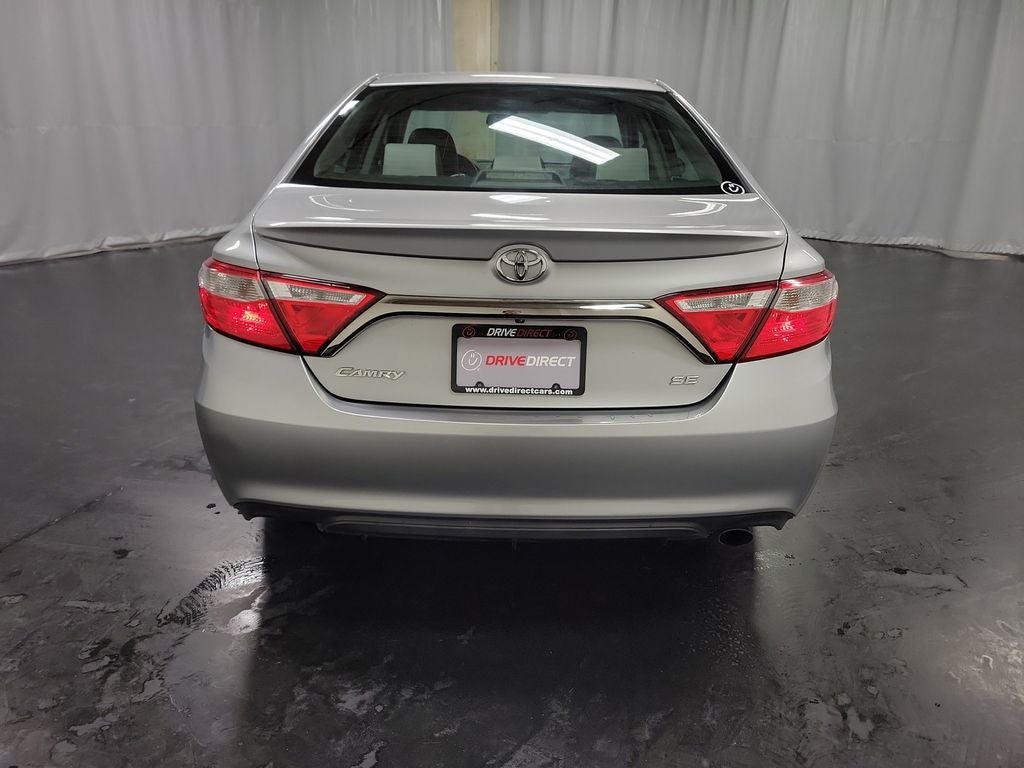 2015 Toyota Camry SE