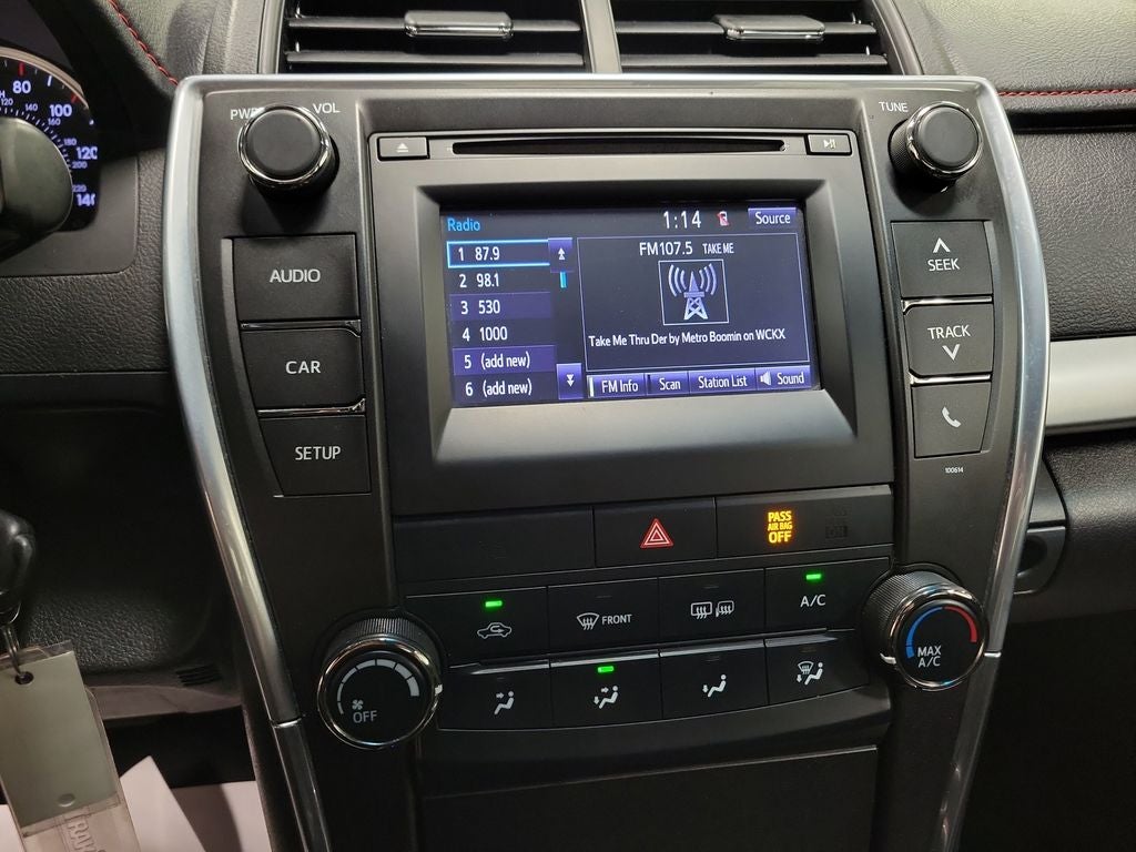 2016 Toyota Camry SE