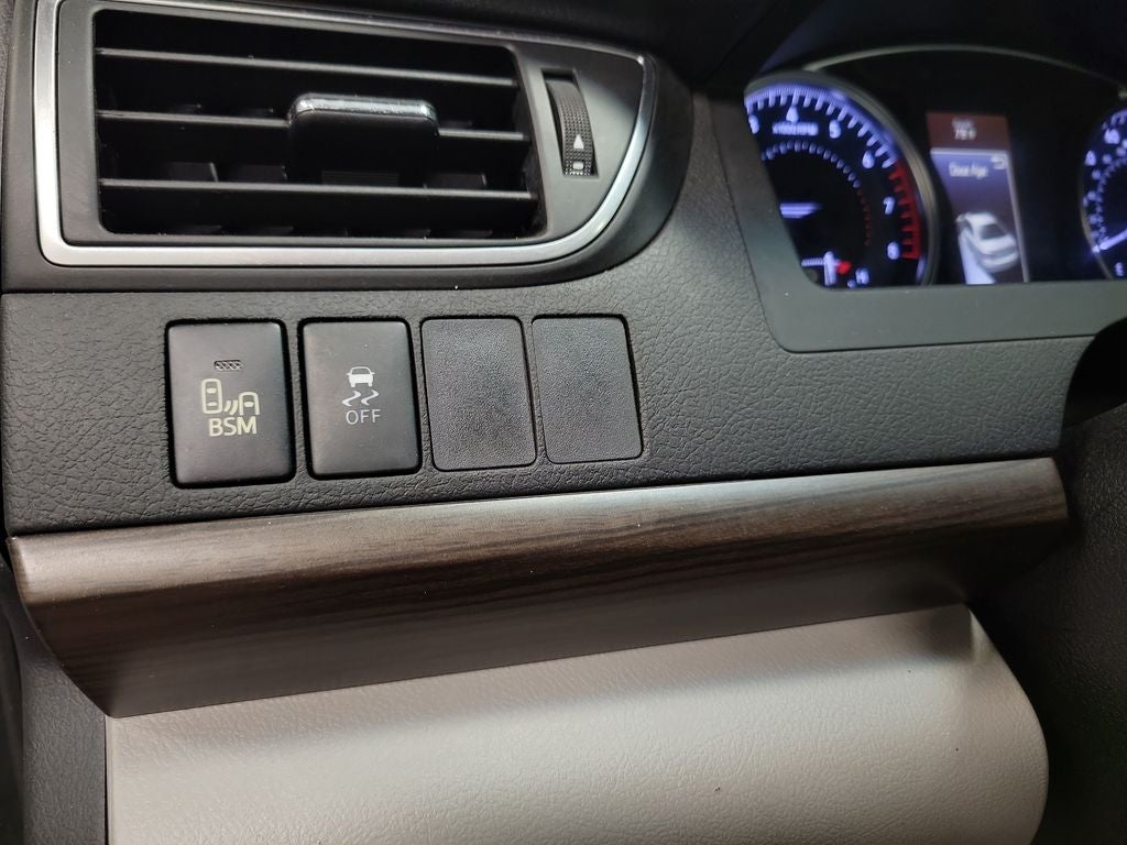 2017 Toyota Camry XLE