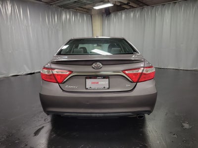 2016 Toyota Camry SE