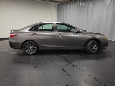 2016 Toyota Camry XSE