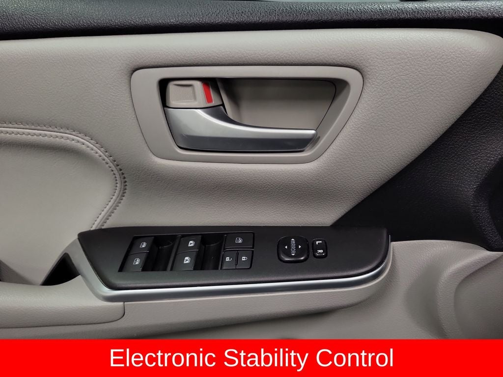 2016 Toyota Camry XLE