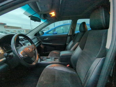 2016 Toyota Camry XSE