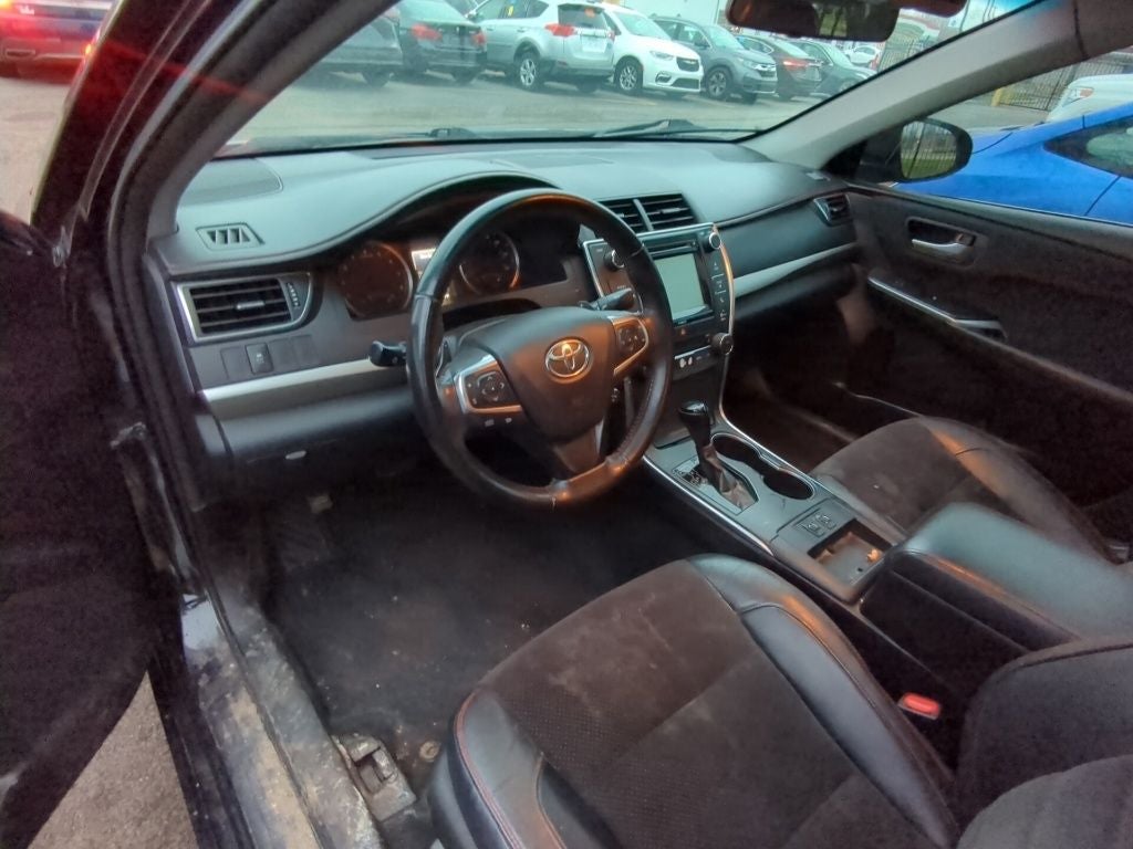 2016 Toyota Camry XSE