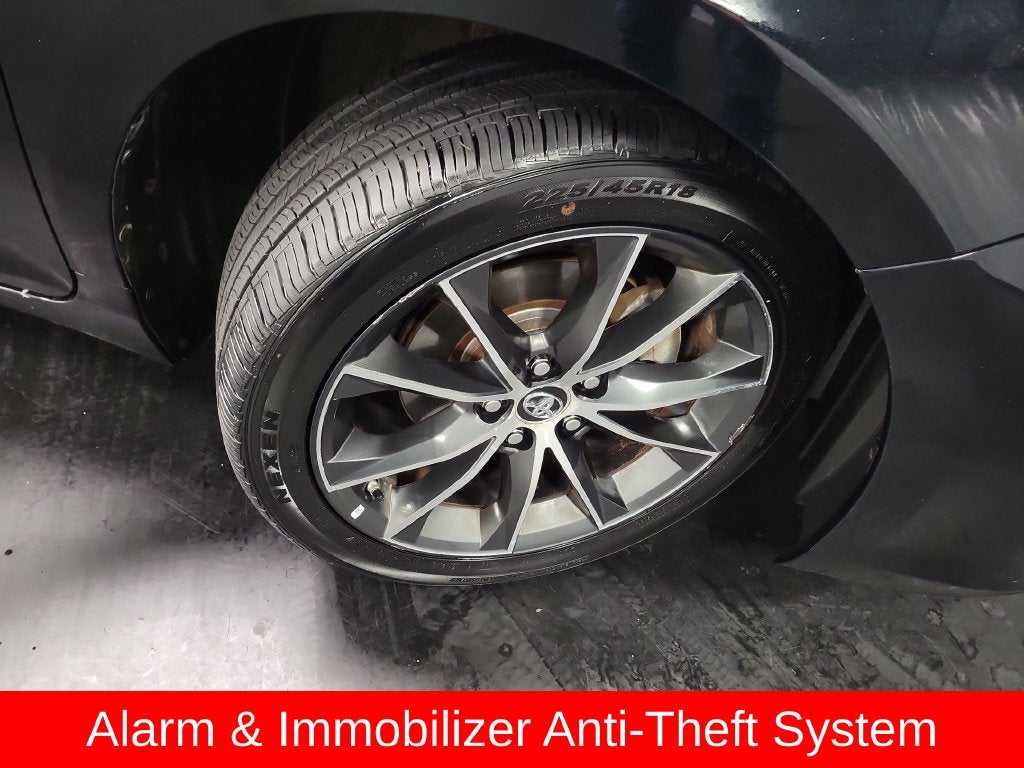 2016 Toyota Camry XSE