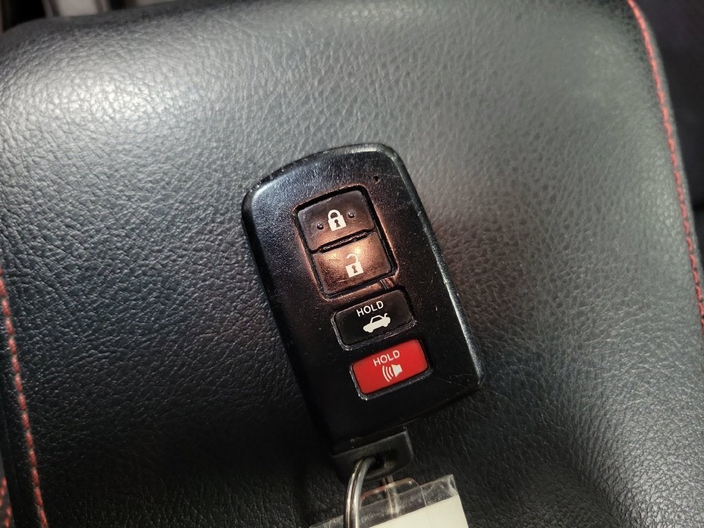 2016 Toyota Camry XSE