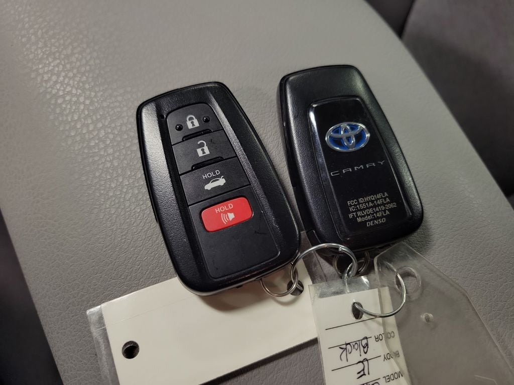2024 Toyota Camry Hybrid LE