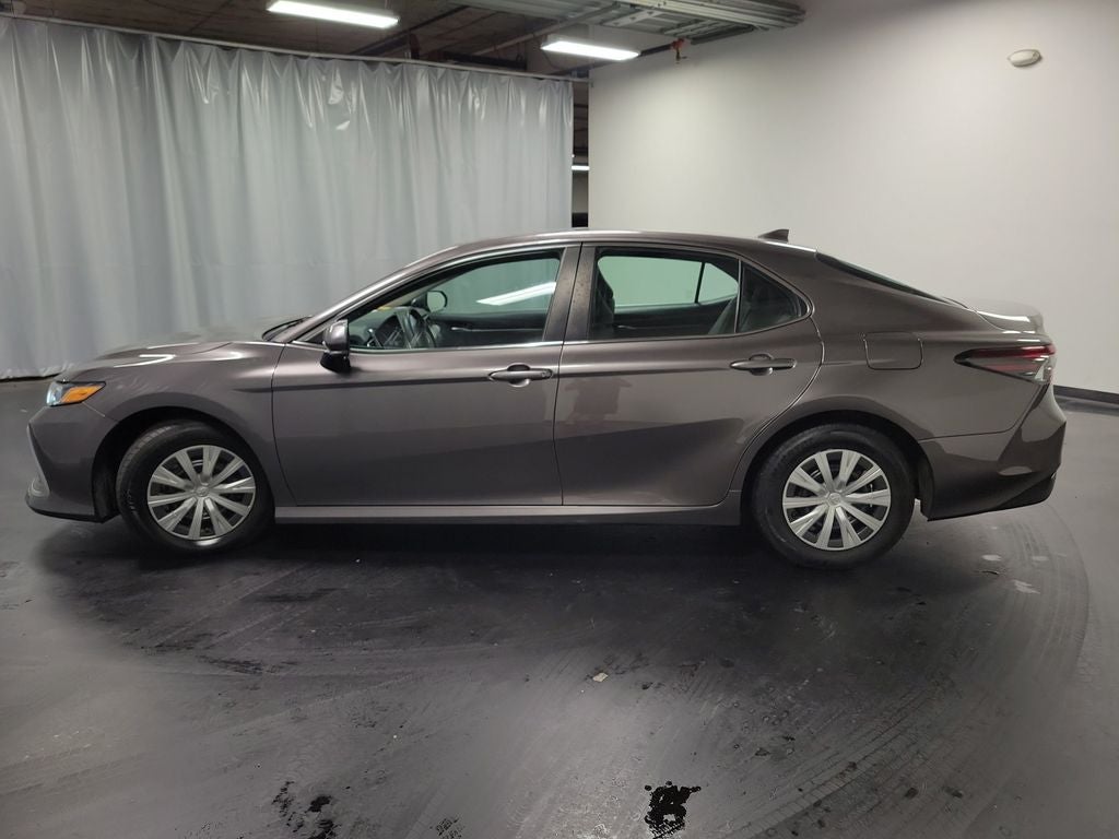 2023 Toyota Camry Hybrid LE