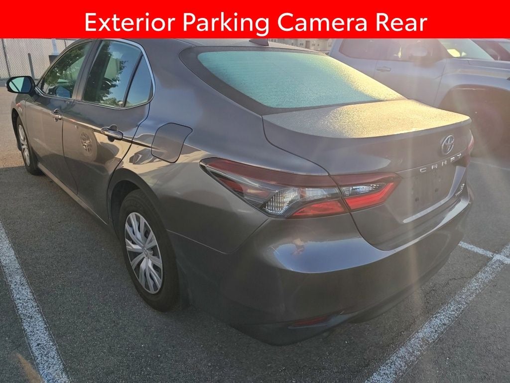 2022 Toyota Camry Hybrid LE