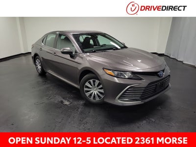 2022 Toyota Camry Hybrid LE