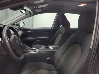 2022 Toyota Camry Hybrid LE