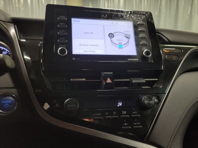 2022 Toyota Camry Hybrid LE