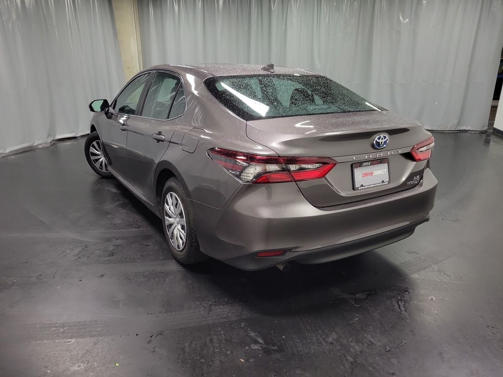 2022 Toyota Camry Hybrid LE