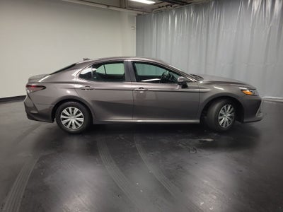 2022 Toyota Camry Hybrid LE