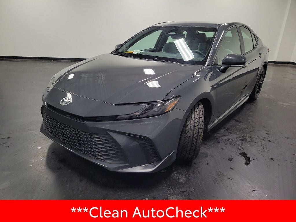 2025 Toyota Camry SE