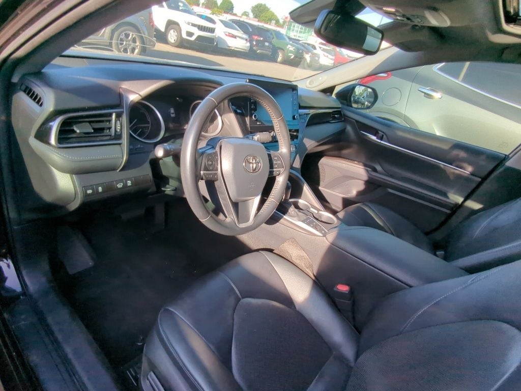 2021 Toyota Camry Hybrid XLE
