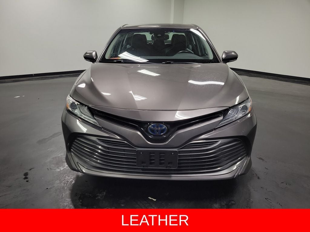 2020 Toyota Camry Hybrid XLE