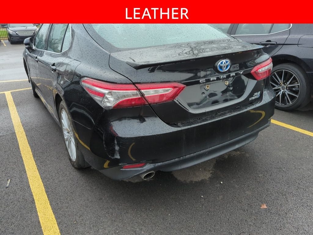 2020 Toyota Camry Hybrid XLE