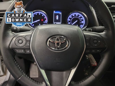 2020 Toyota Camry SE