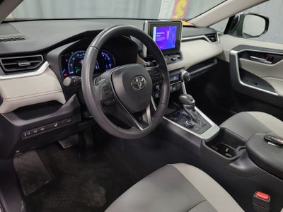2025 Toyota RAV4 Hybrid XLE Premium