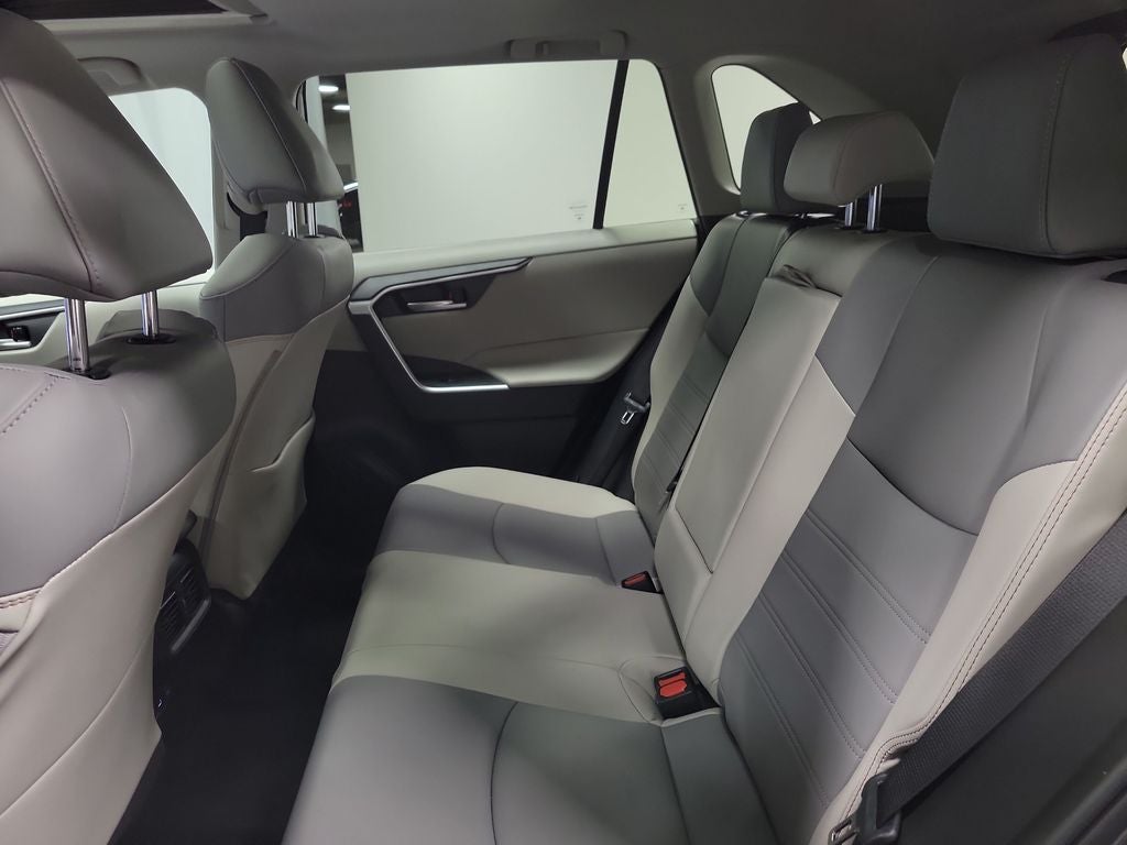 2025 Toyota RAV4 Hybrid XLE Premium