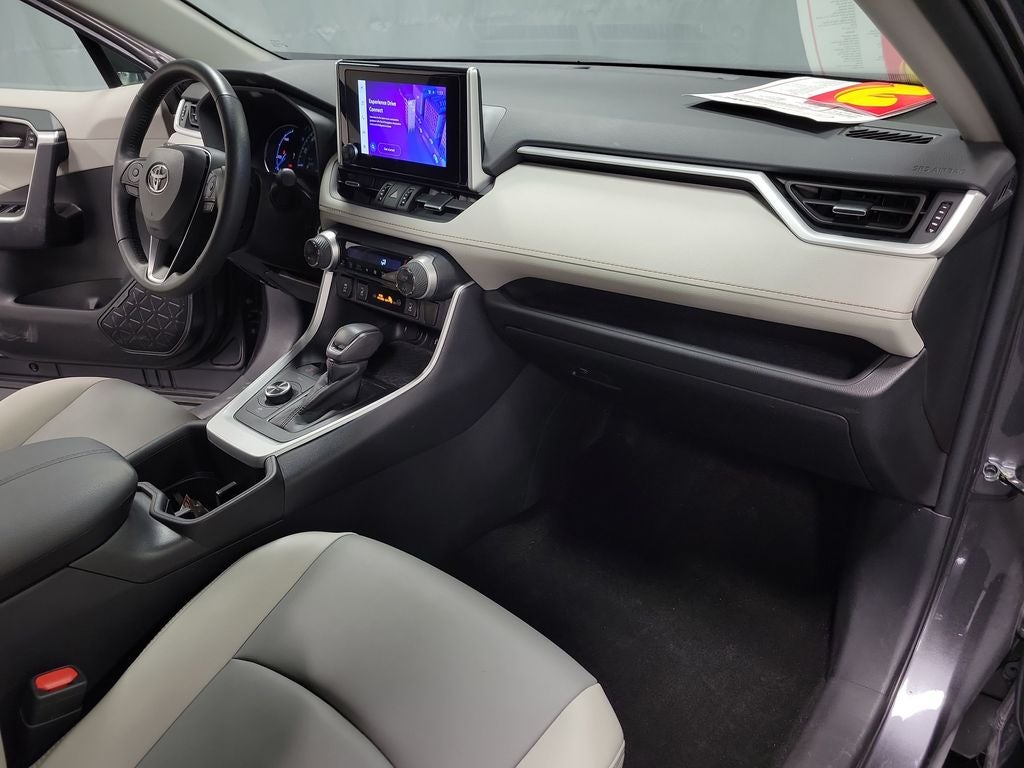 2025 Toyota RAV4 Hybrid XLE Premium