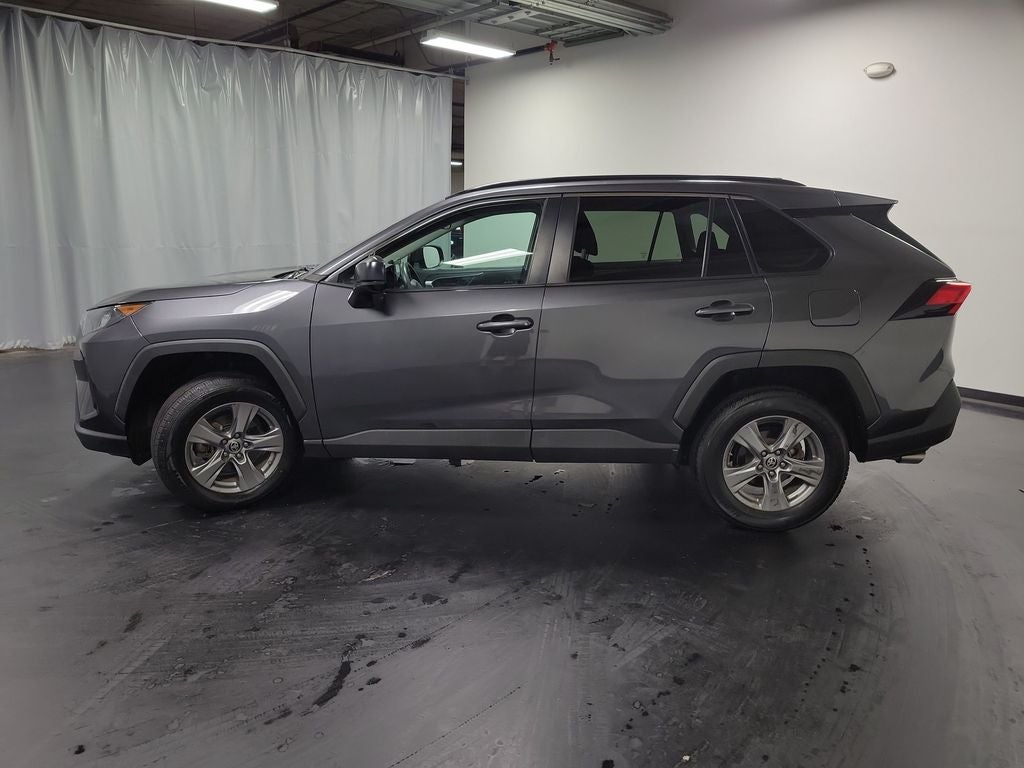 2022 Toyota RAV4 Hybrid LE