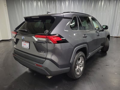 2022 Toyota RAV4 Hybrid LE