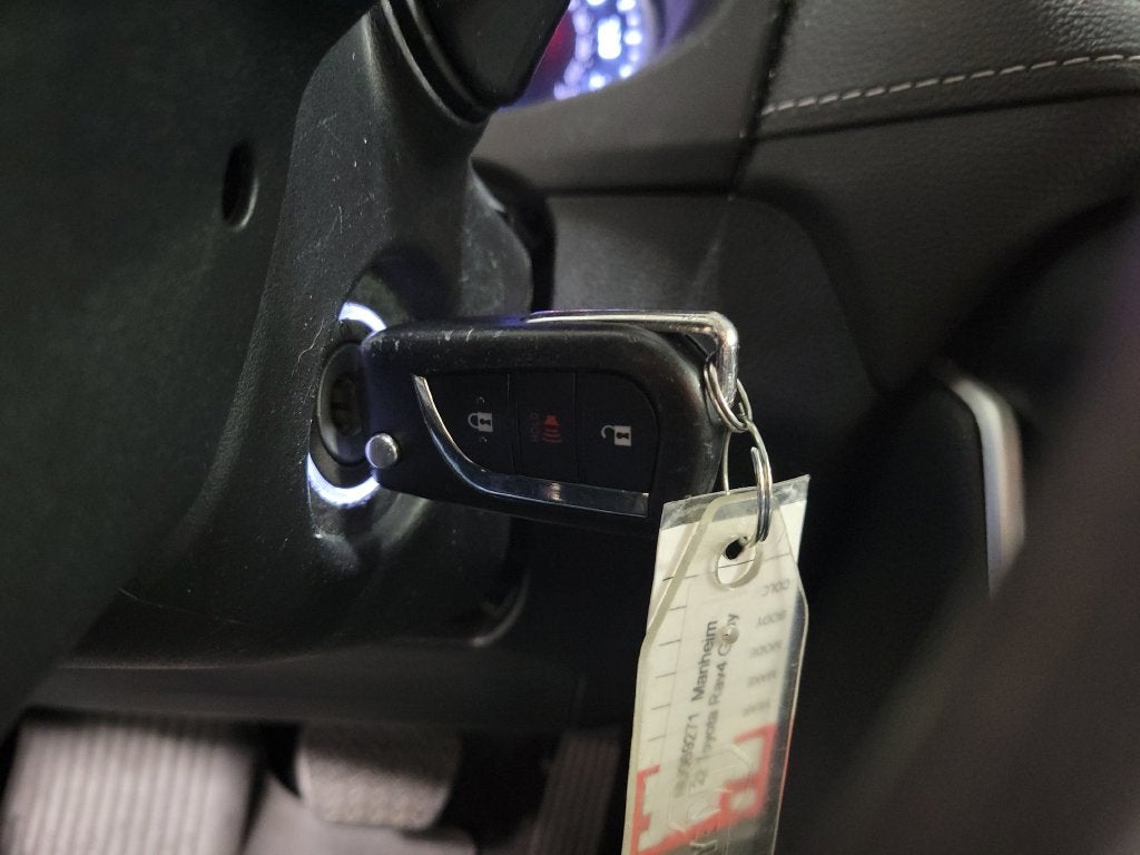 2022 Toyota RAV4 Hybrid LE