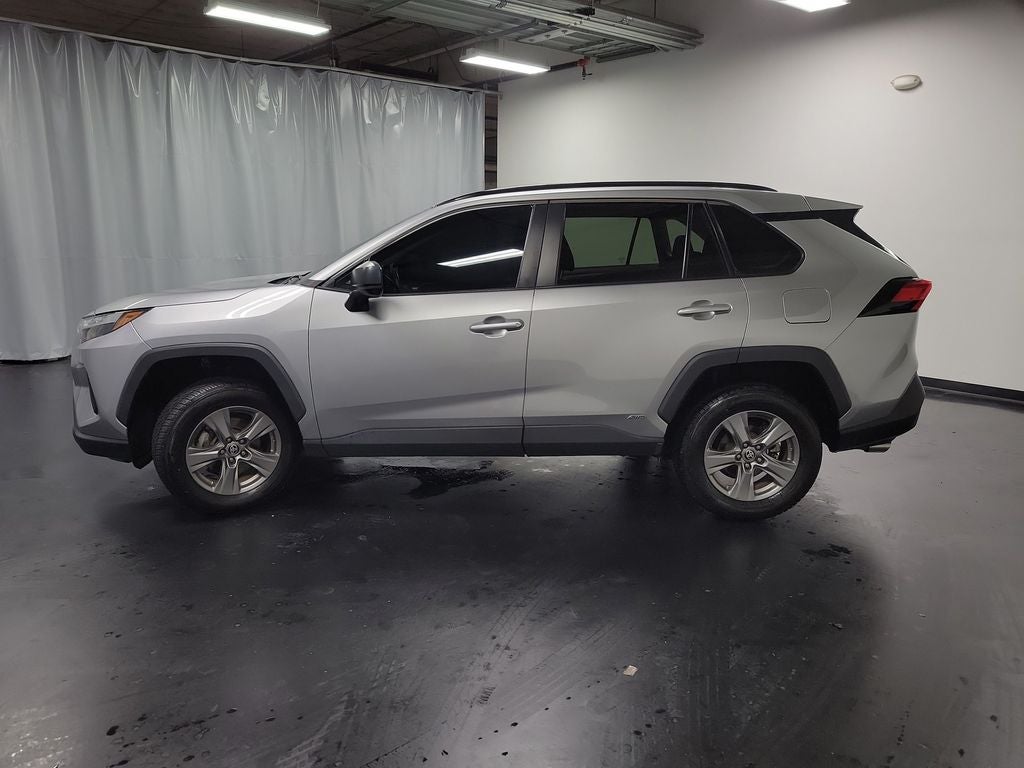 2023 Toyota RAV4 Hybrid LE