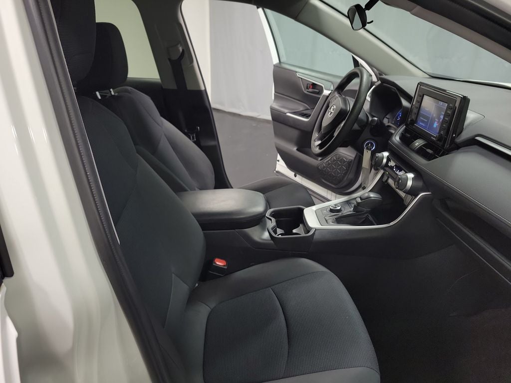 2021 Toyota RAV4 Hybrid LE