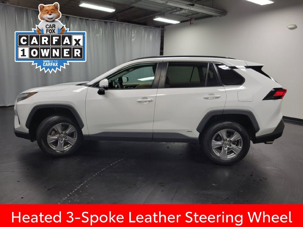 2022 Toyota RAV4 Hybrid XLE