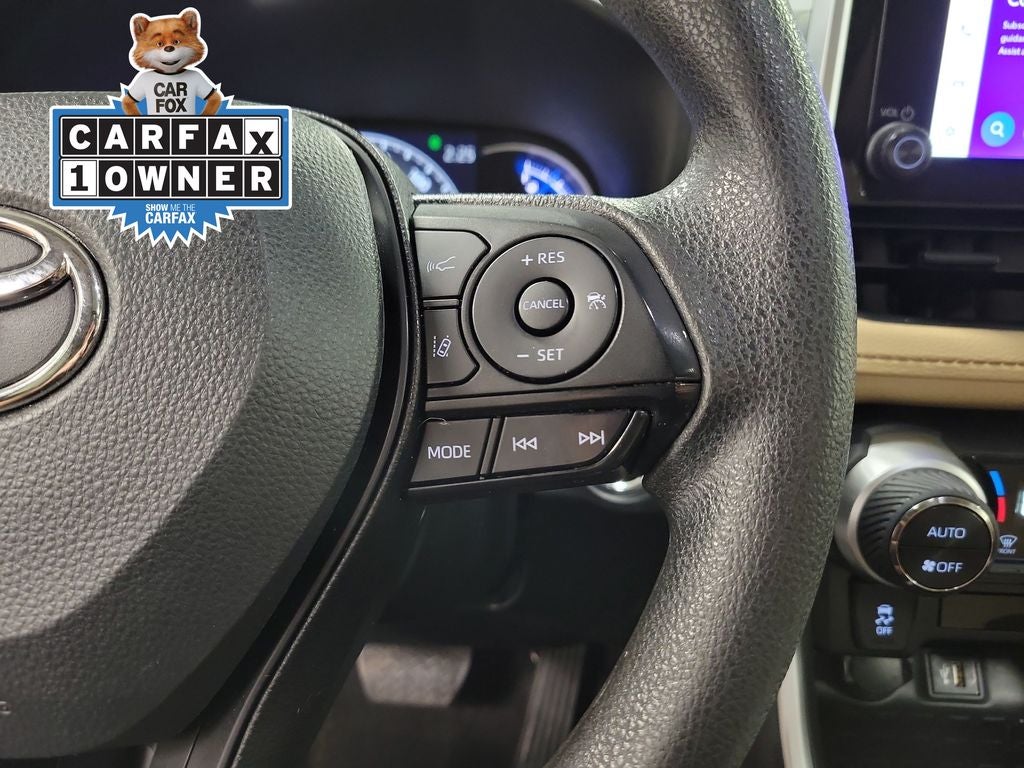 2023 Toyota RAV4 Hybrid XLE
