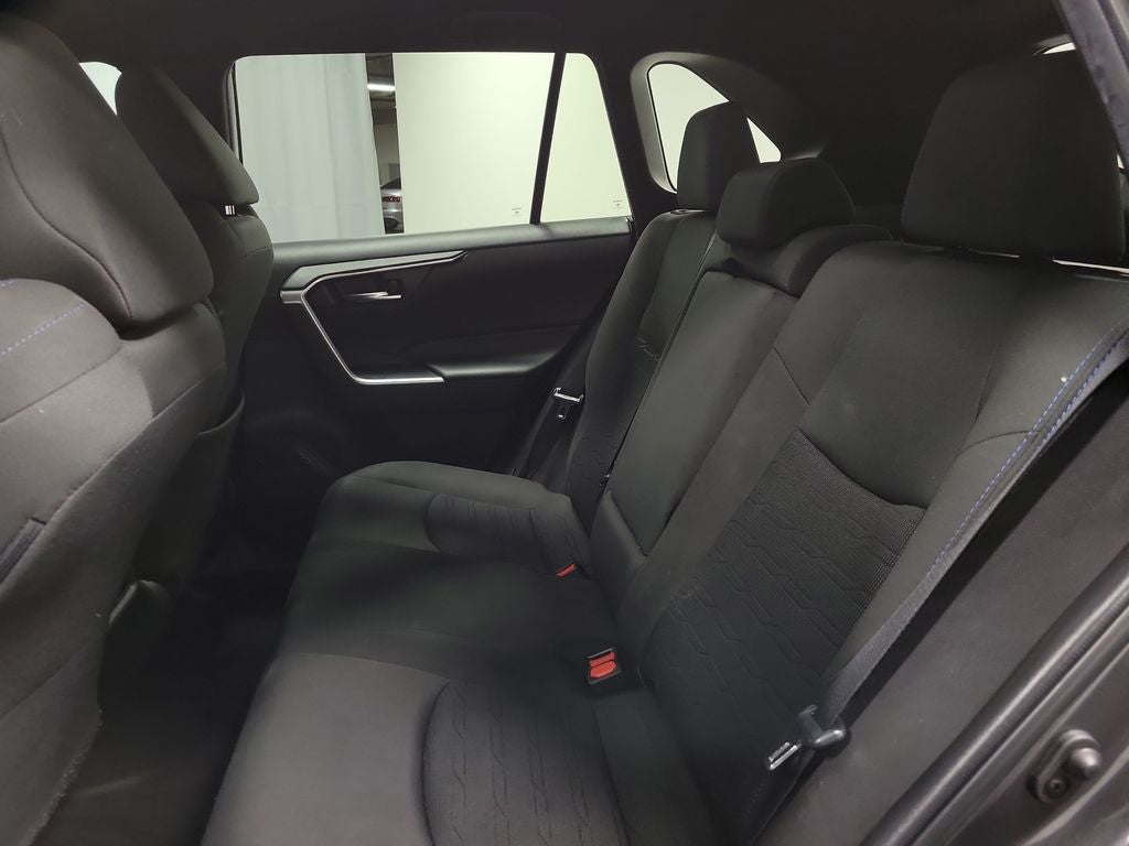 2023 Toyota RAV4 Hybrid SE