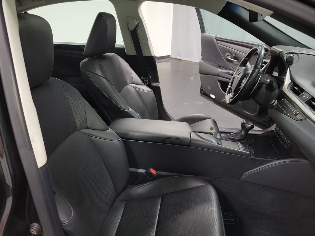 2021 Lexus ES 350