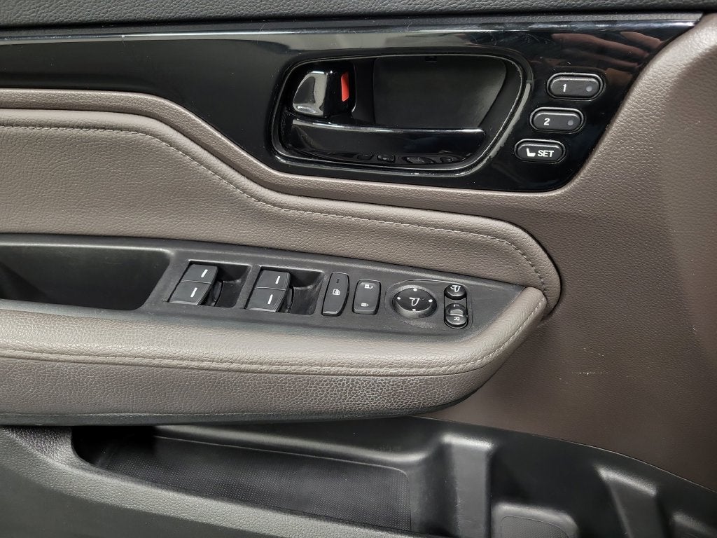 2019 Honda Odyssey Elite