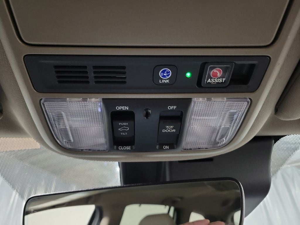 2021 Honda Pilot Touring 7 Passenger