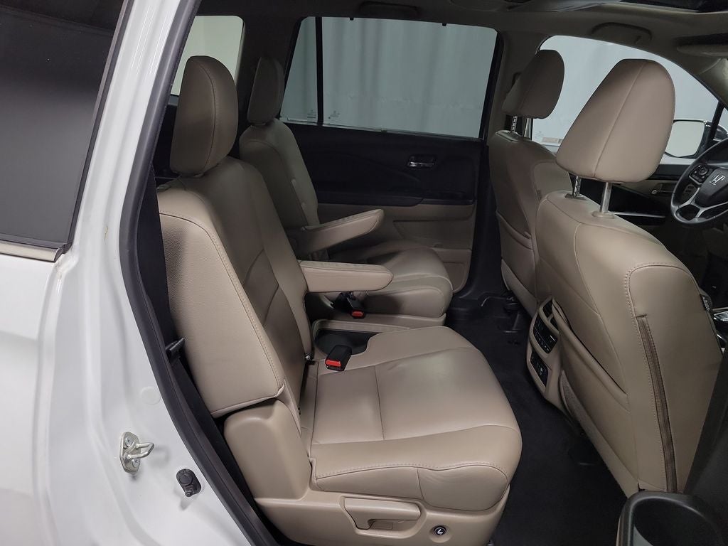 2021 Honda Pilot Touring 7 Passenger