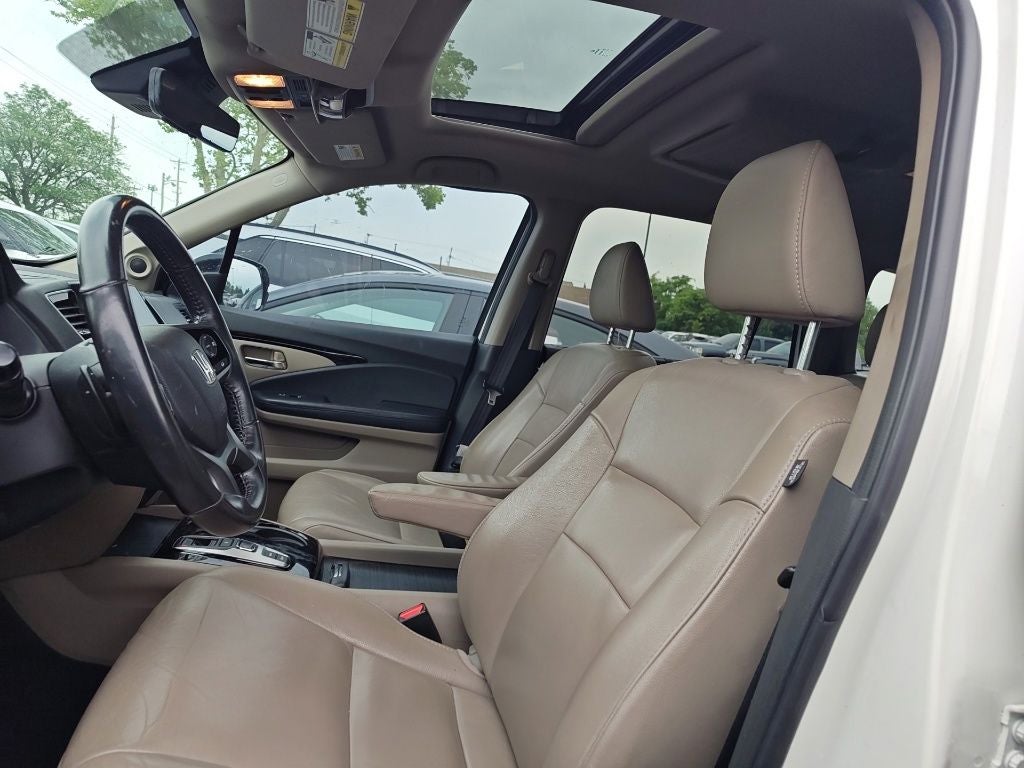 2019 Honda Pilot Touring 8 Passenger