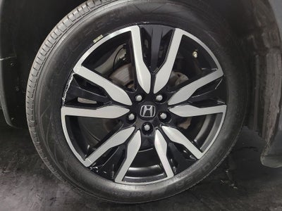 2022 Honda Pilot Touring 7 Passenger