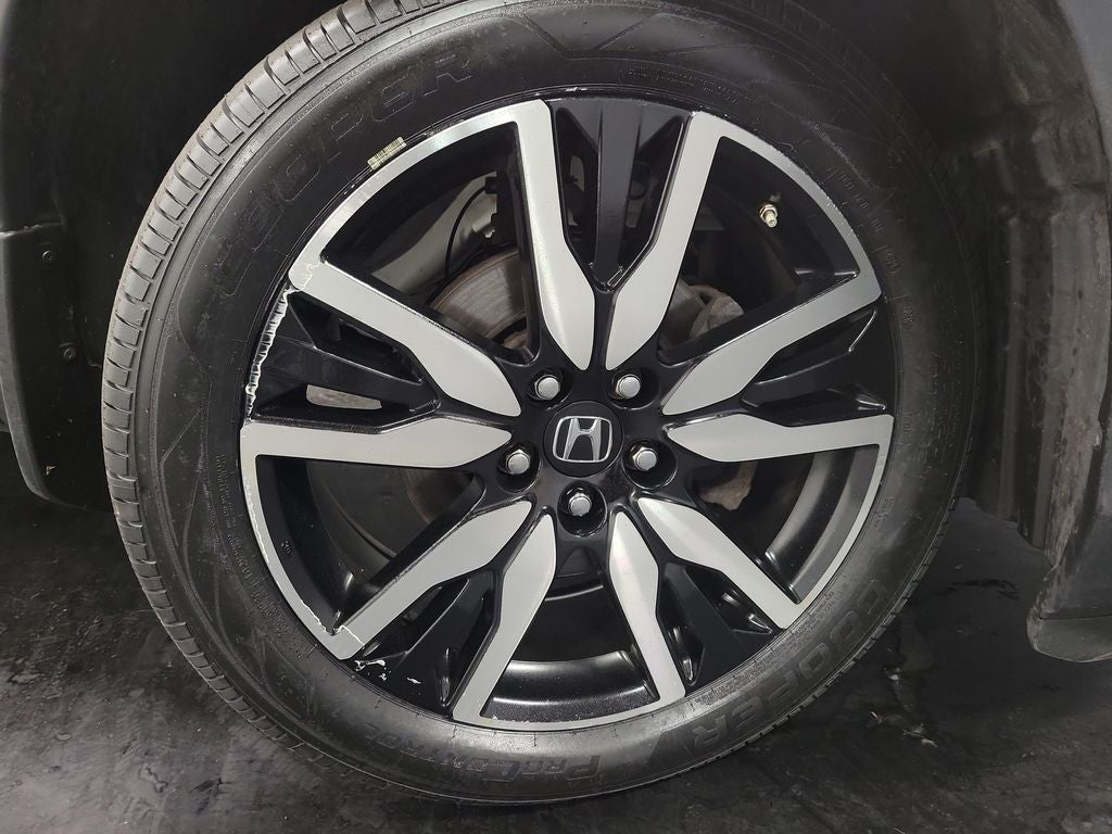 2022 Honda Pilot Touring 7 Passenger