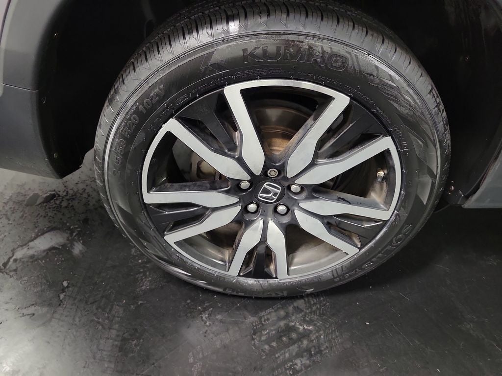 2019 Honda Pilot Touring 8 Passenger
