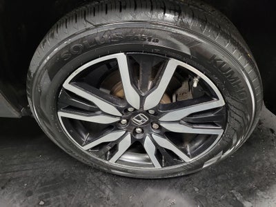 2019 Honda Pilot Touring 8 Passenger
