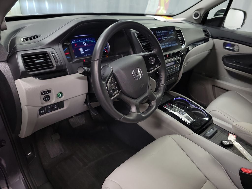 2019 Honda Pilot Touring 8 Passenger