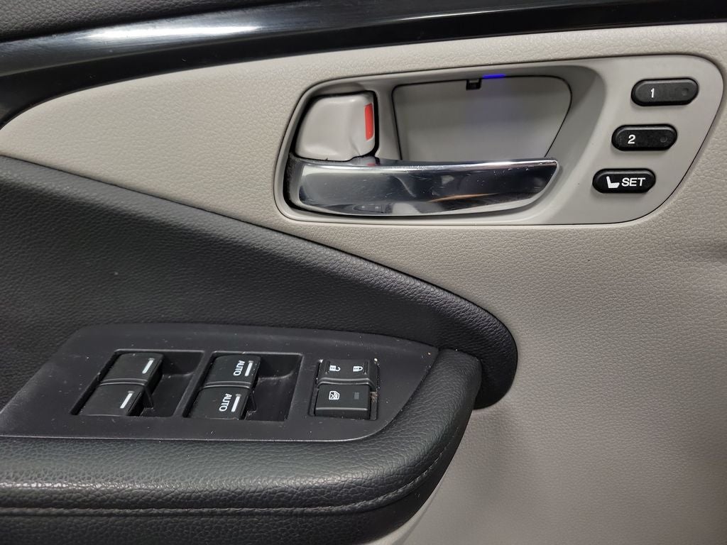 2019 Honda Pilot Touring 8 Passenger